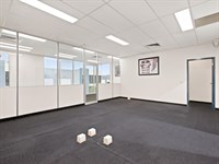 21 & 23/140-148 Chesterville Road, Cheltenham