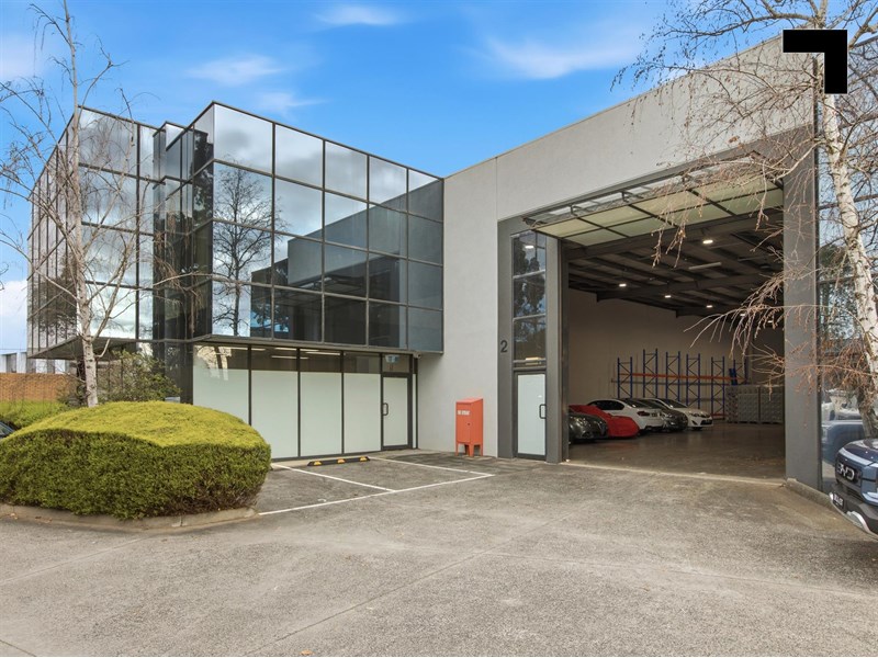 2/182 Rooks Road, Vermont