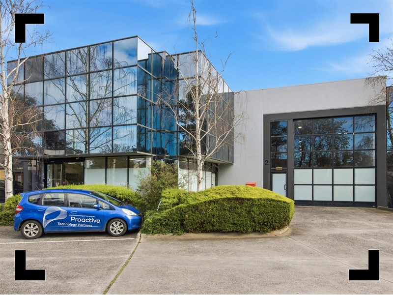 2/182 Rooks Road, Vermont