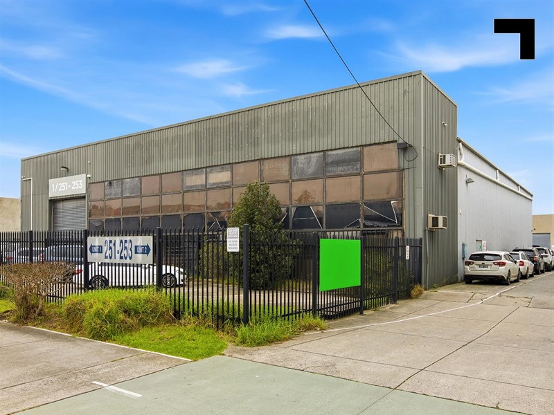 1 & 2/251-253 Hyde Street, Yarraville