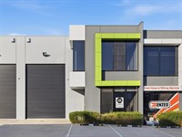 33/105 Cochranes Road, Moorabbin