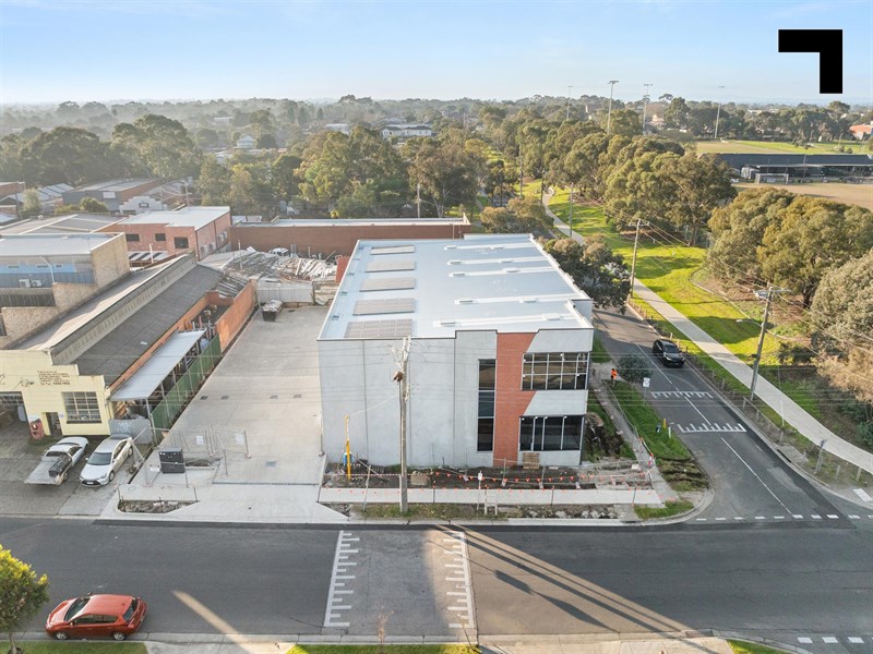 62 Bakers Road, Coburg