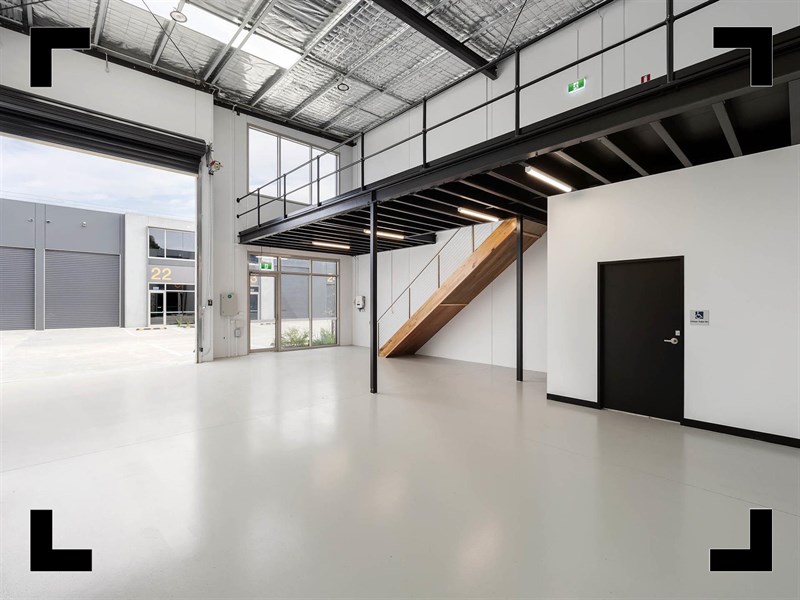10/4 Joyce Court, Coburg