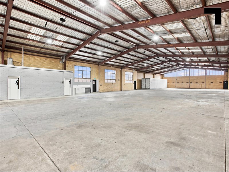 35 Plateau Road, Reservoir