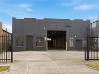 35 Plateau Road, Reservoir