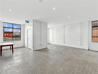 35 Plateau Road, Reservoir