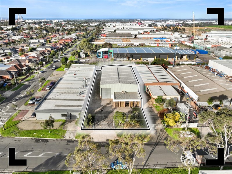 23 McArthurs Road, Altona North