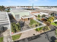 23 McArthurs Road, Altona North