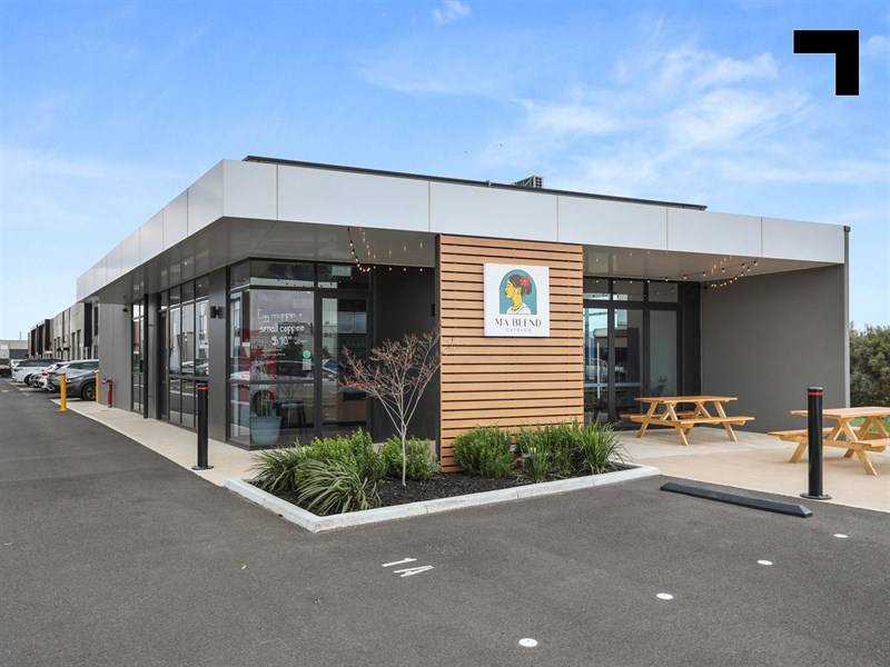 15A/36 Hume Road, Laverton North