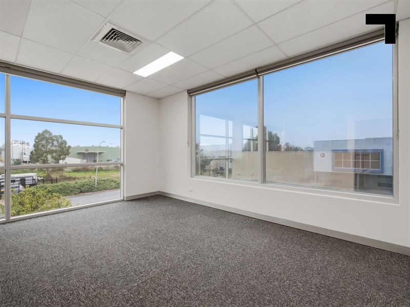 32-34 Lindon Court, Tullamarine