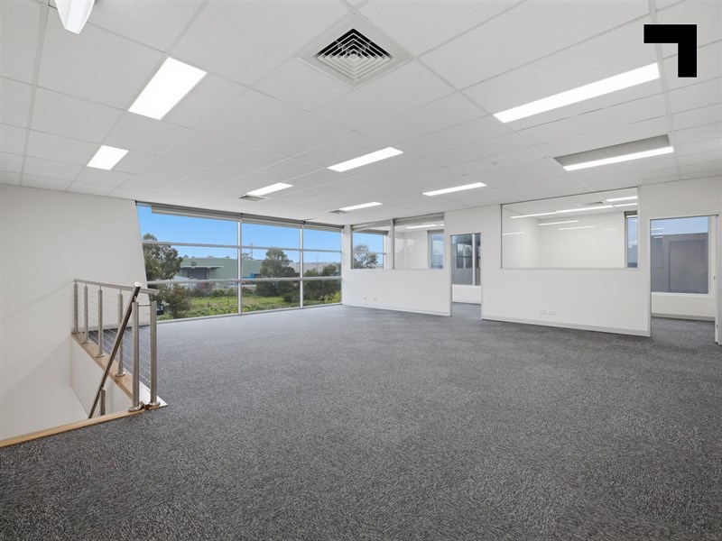 32-34 Lindon Court, Tullamarine