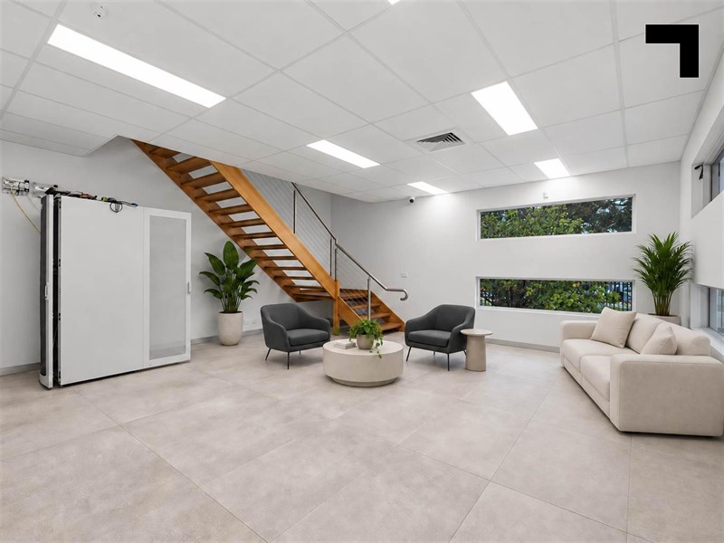 32-34 Lindon Court, Tullamarine