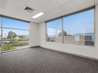 32-34 Lindon Court, Tullamarine