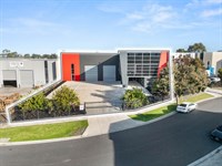 32-34 Lindon Court, Tullamarine