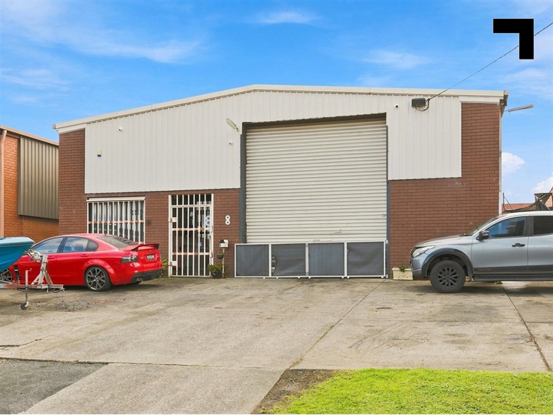 8 Berwick Road, Campbellfield