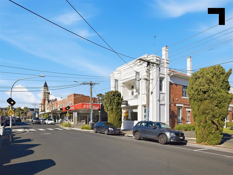 44 Florence Street, Mentone