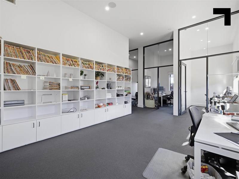 44 Florence Street, Mentone