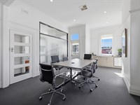 44 Florence Street, Mentone