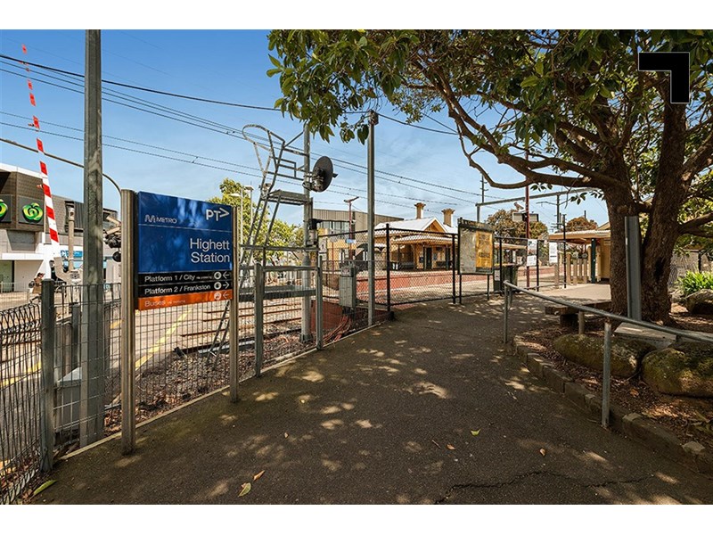 17/250 Wickham Road, Moorabbin