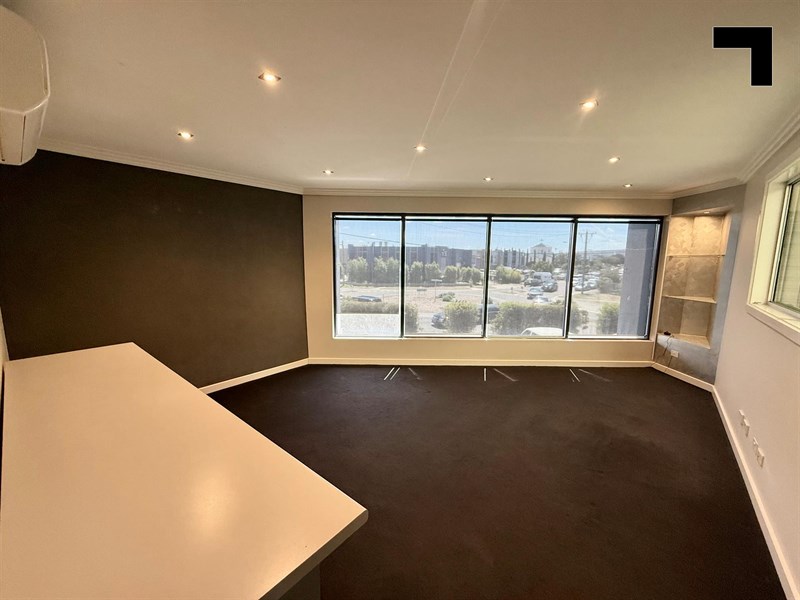 4/23 Lentini Street, Hoppers Crossing