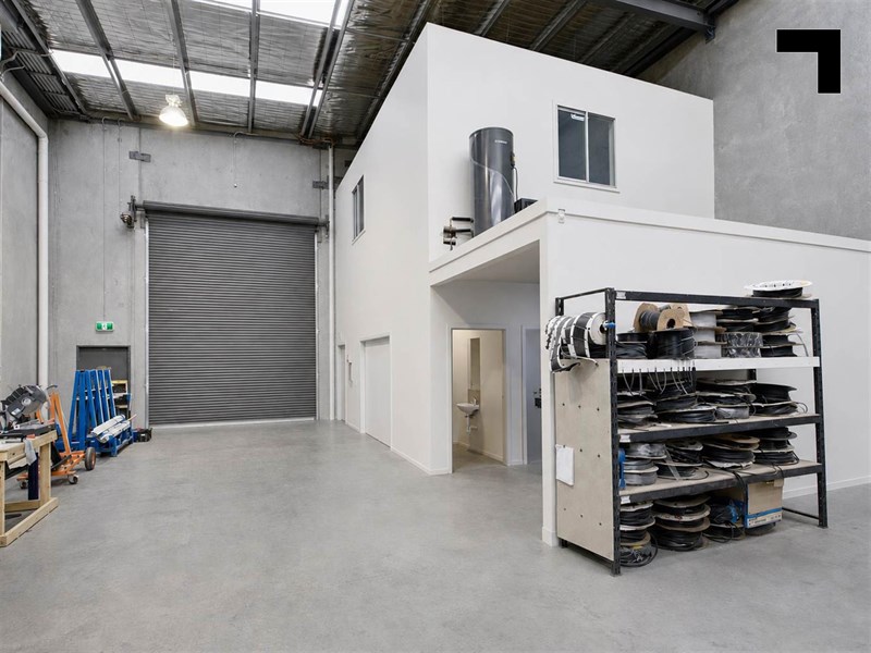 12 Grasslands Avenue, Craigieburn