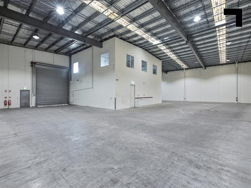 10/51 Moreland Road, Coburg