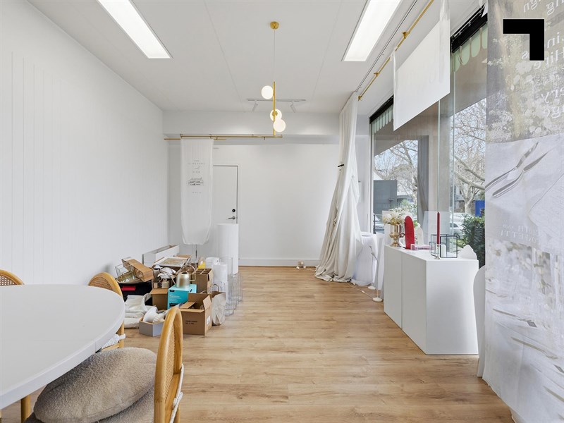 2a/401 Canterbury Road, Surrey Hills