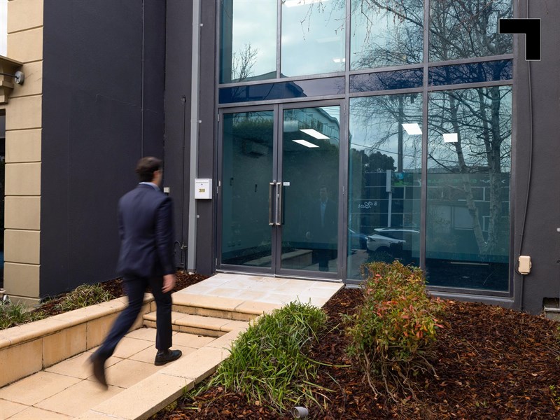 388 Canterbury Road, Surrey Hills