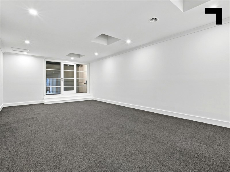 282 Canterbury Road, Surrey Hills