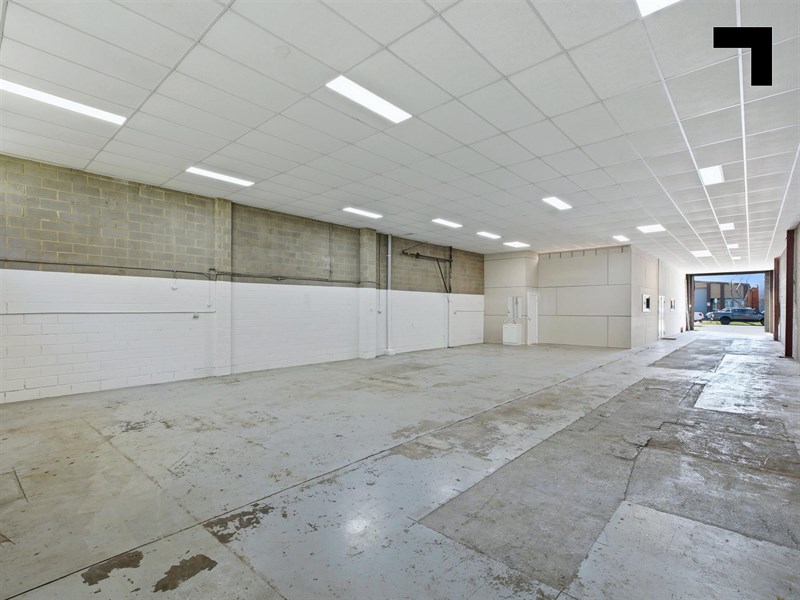 2/144 Argus Street, Cheltenham