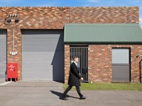 2/144 Argus Street, Cheltenham