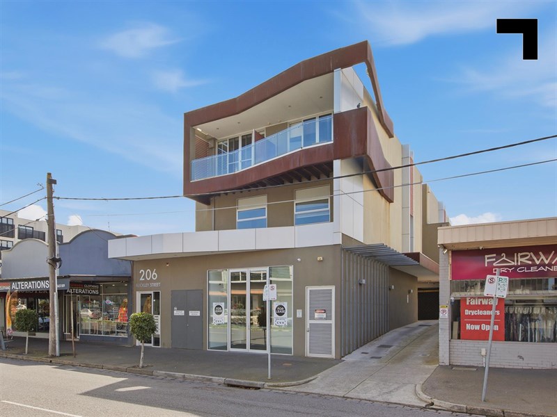 Ground Floor/206 Buckley Street, Essendon