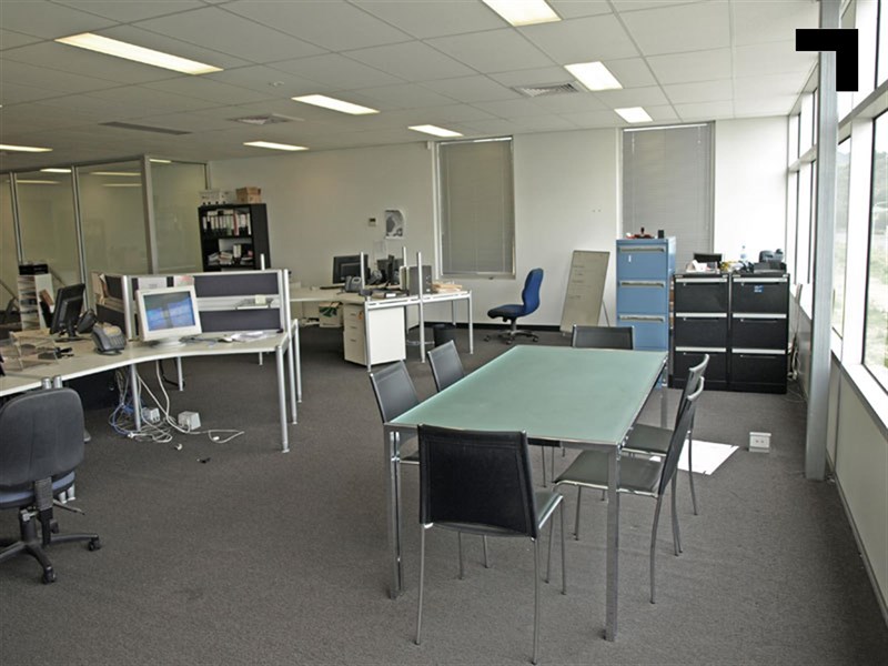 18 Corporate Boulevard, Bayswater