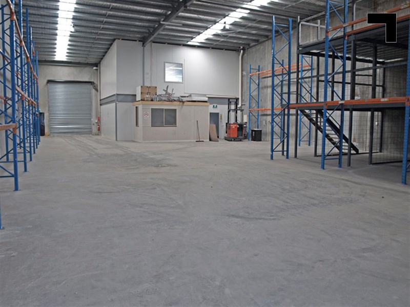 18 Corporate Boulevard, Bayswater