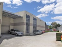 12B Aristoc Road, Glen Waverley