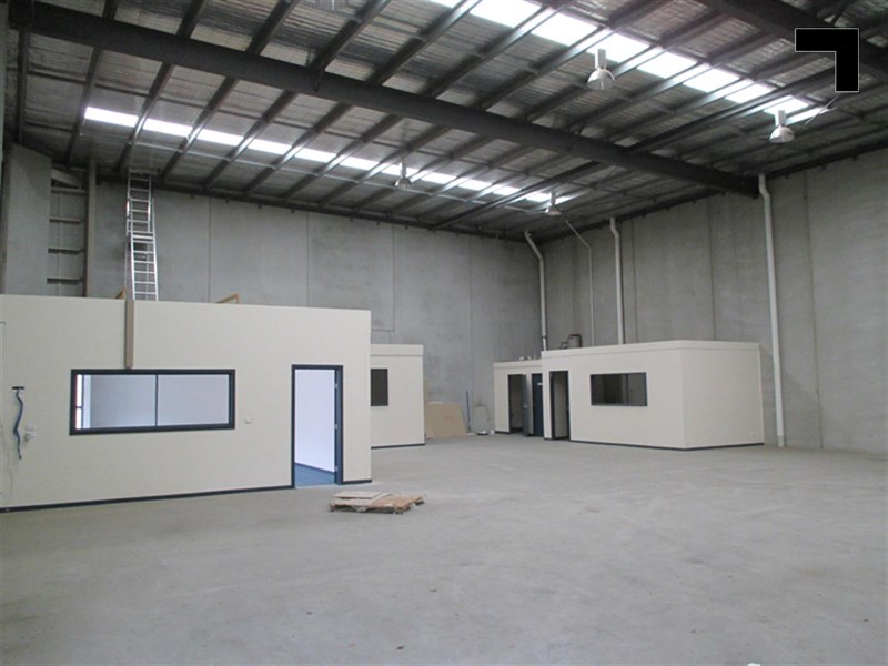 2/38-40 Little Boundary Road, Laverton North