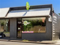 705 Whitehorse Road, Mont Albert