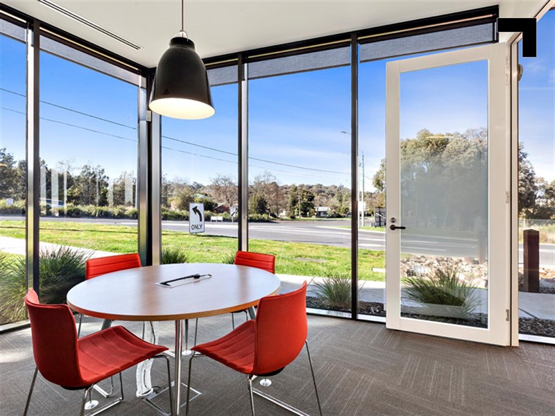 2 Corporate Boulevard, Bayswater
