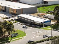 2 Corporate Boulevard, Bayswater