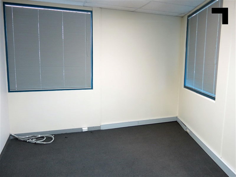 Part Ground Floor/1038 Dandenong Road, Carnegie
