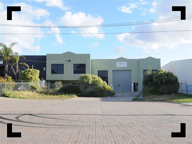 7 Fellowes Court, Tullamarine