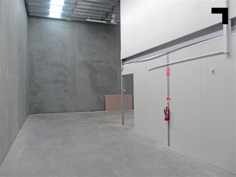 52/22-30 Wallace Avenue, Point Cook